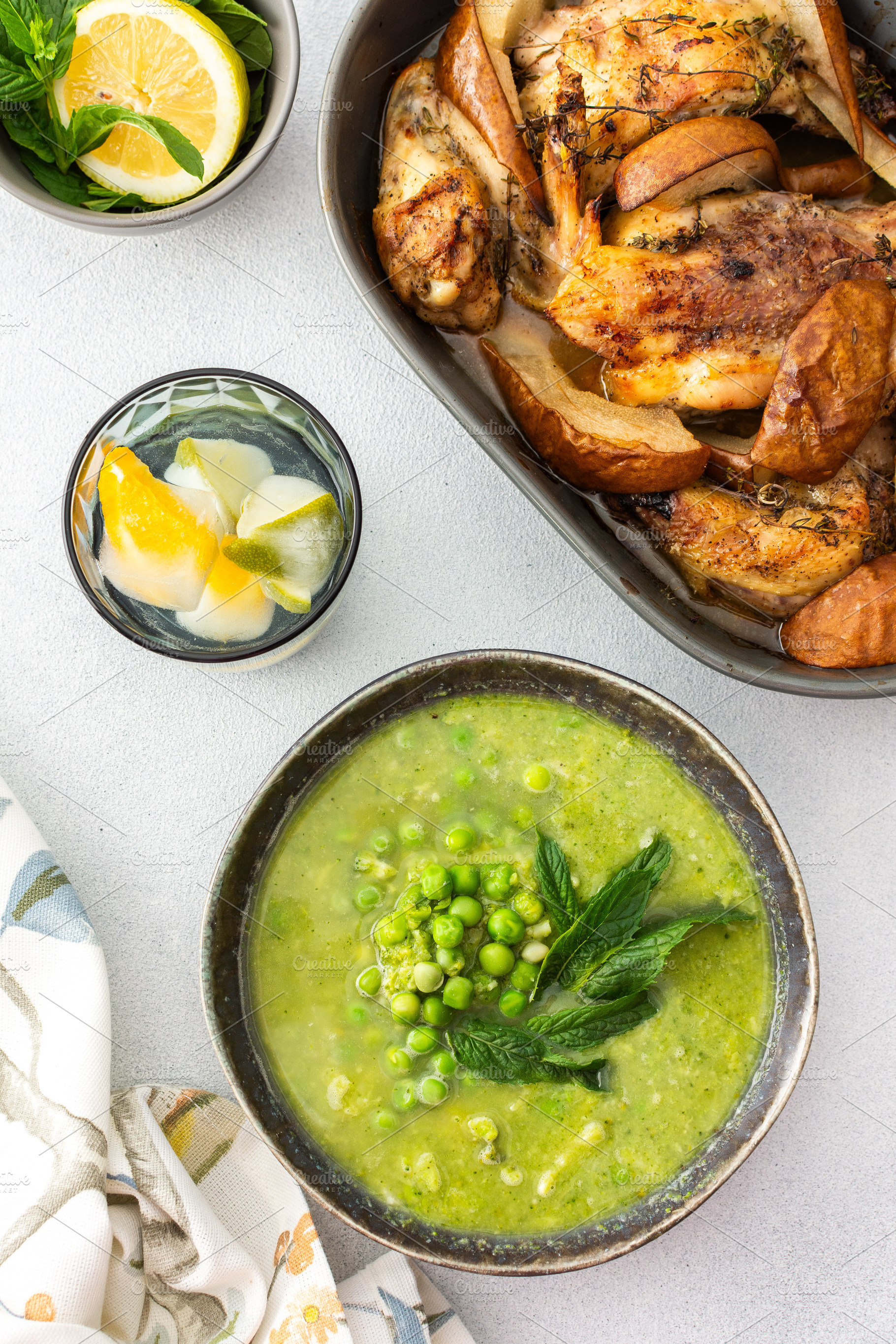 Creamy broccoli and green pea soup, a Food & Drink Photo by Pundateam