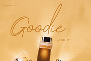Cappetown -  Signature Font, a Script Font by Pixslides (Thumbnail 4 of 8)