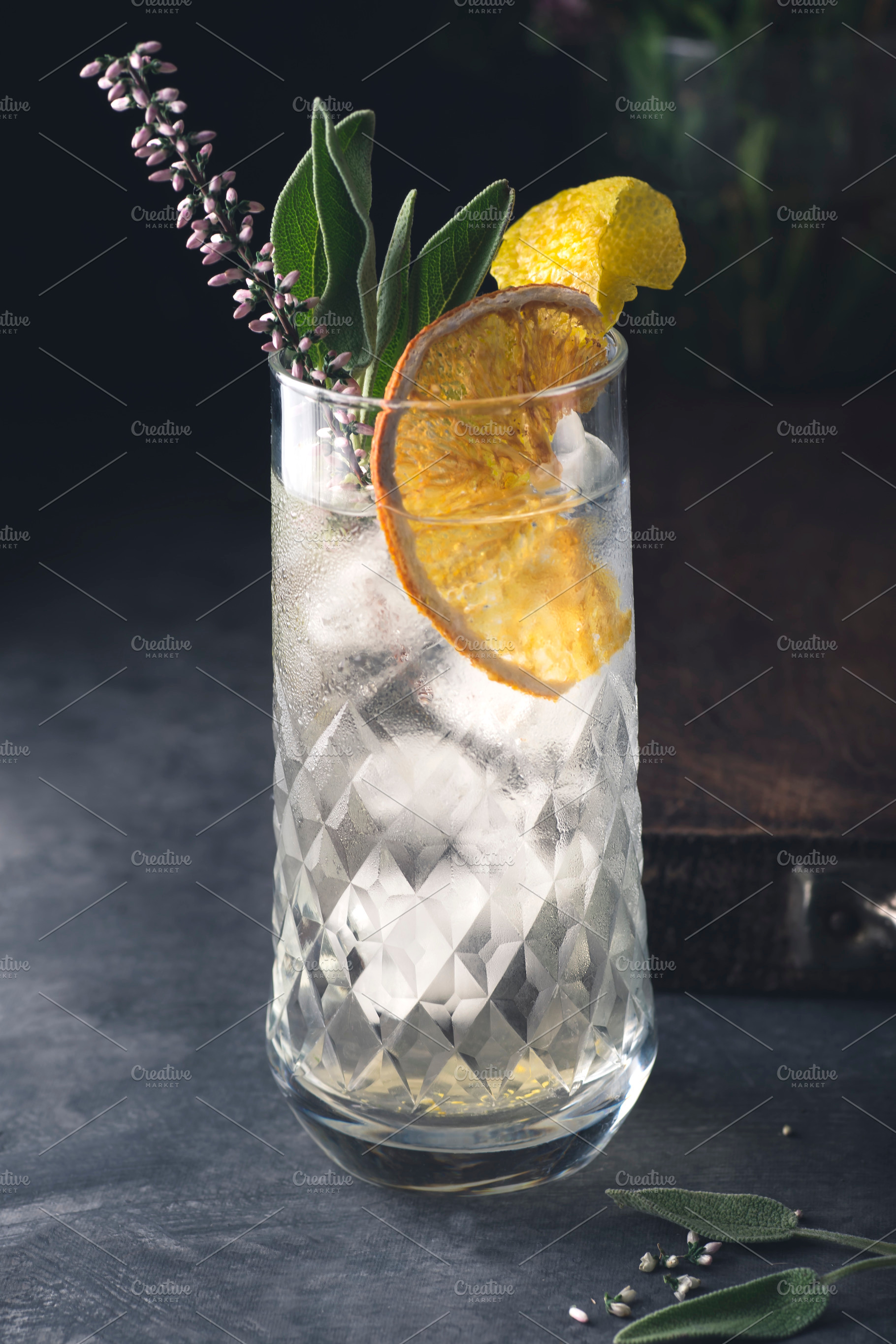 Autumn or winter Gin-based cocktail, a Food & Drink Photo by UliaA
