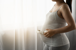 Pregnant  are listening to music