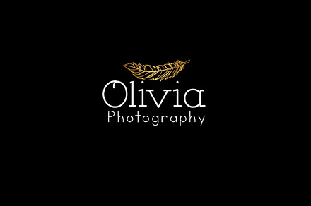 Olivia Grey : Feminine Logo Design