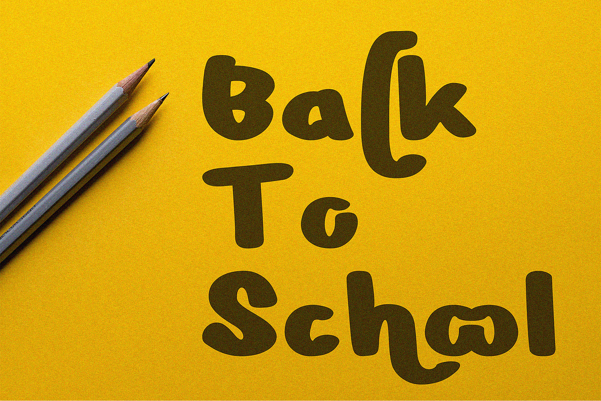 Baffelo Handwritten Playful, a Handwritten Font by Boril Std (Photo 3 of 7)