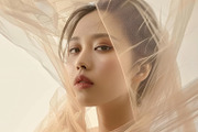 148 Young wrapped models, a Beauty & Fashion Photo by Handmadefont (Thumbnail 7 of 153)