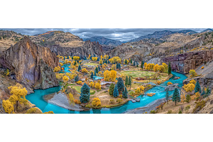 The panoramic landscape of Tierra, an Animal Photo by ZinetroN