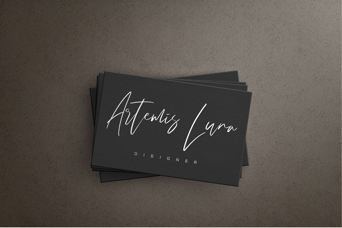 Carlie Mark Handwritten Font, a Script Font by Lythcreative (Photo 6 of 8)