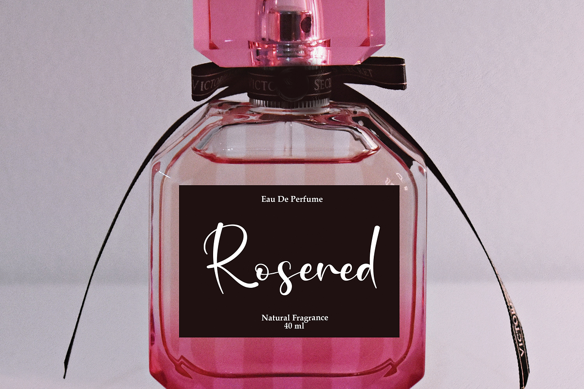 Beautiful | Script Font, a Handwritten Font by Scratchones (Photo 4 of 8)