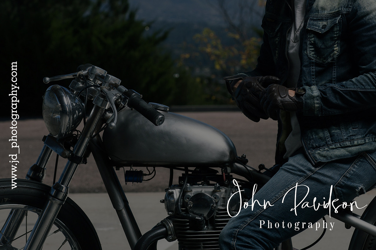 Jonas Beckman - Two Signature Font preview 4
