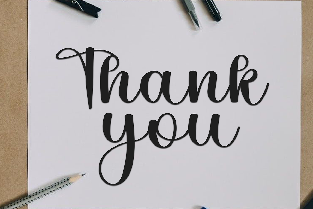 Awesome Christmas, a Handwritten Font by InermediaSTUDIO (Photo 7 of 8)