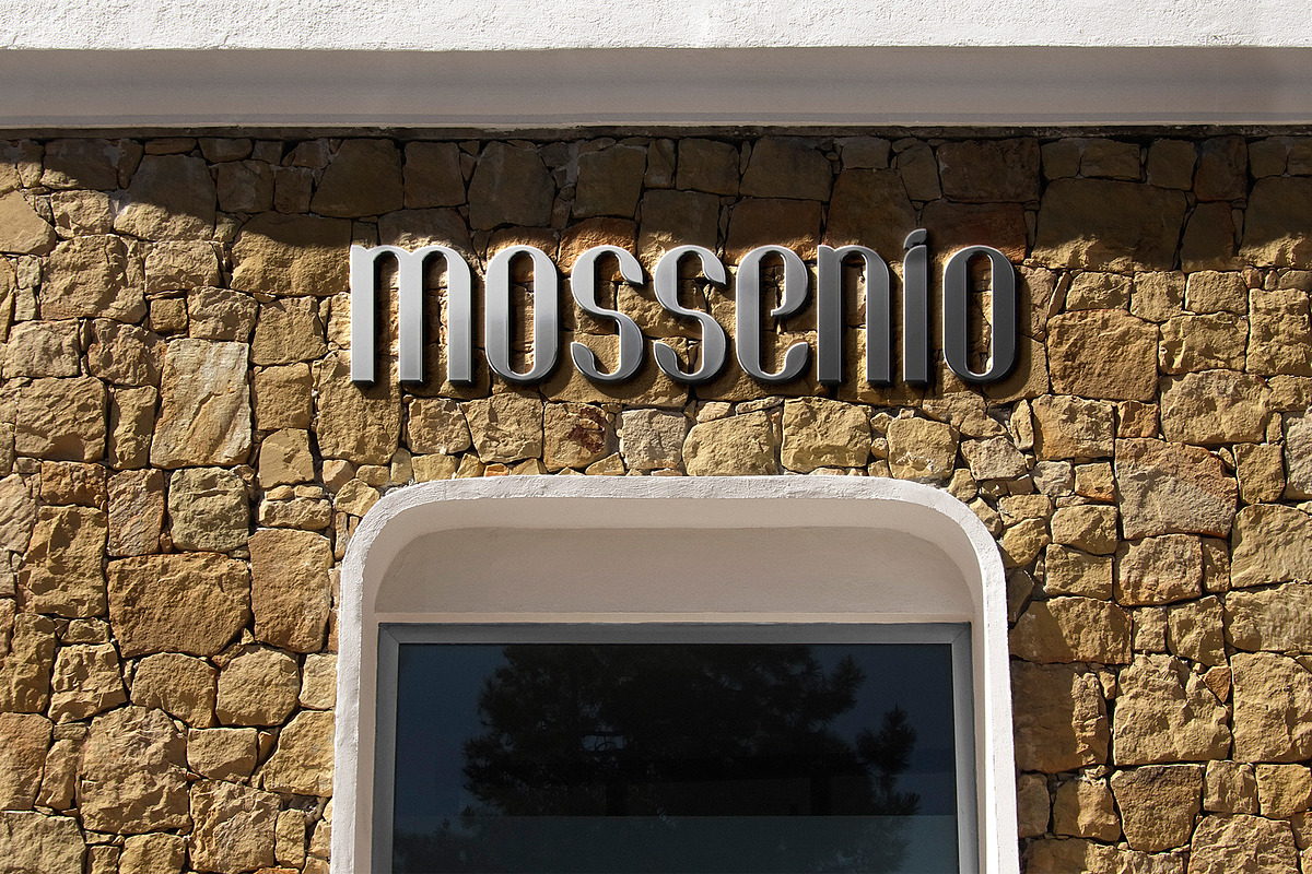 Logo Mockup 3D Sign Luxury on Stone, a Product Mockup by Asylab (Photo 3 of 5)