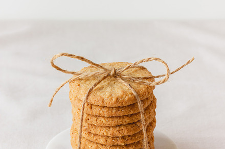 Oat cookies on a marble stand
