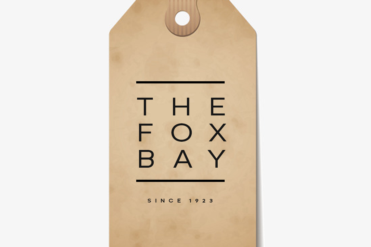 BROOKLYN - Minimalist Font Family preview 7