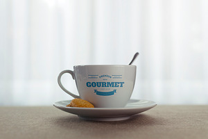 Coffee Cup Mock-Up 2