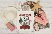 Skeleton Christmas Creepymas, an Illustration by Designking (Thumbnail 4 of 4)