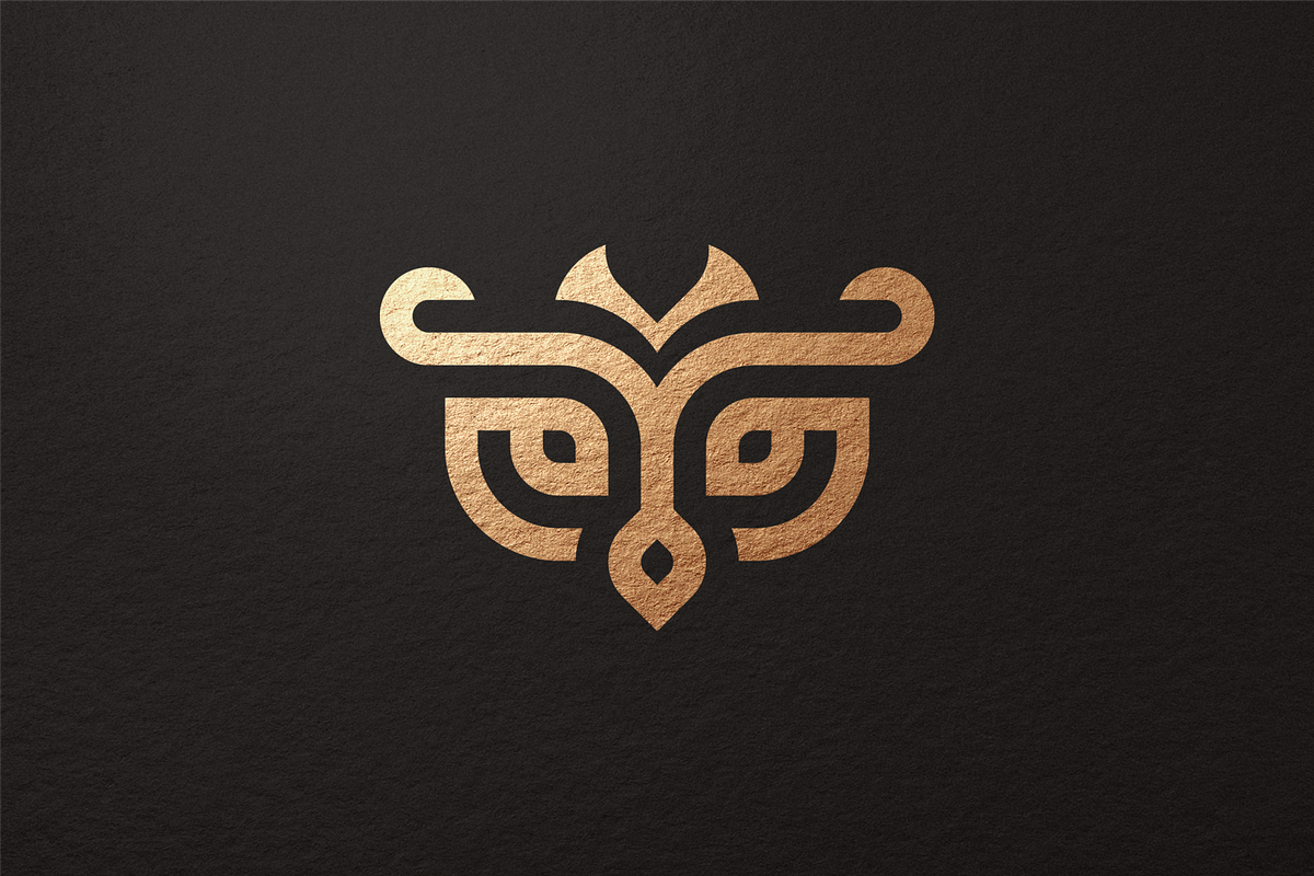 KING OWL, a Branding & Logo Template by mwh_design (Photo 1 of 2)
