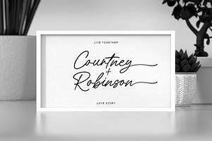 Charlotte Stylish Modern Calligraphy