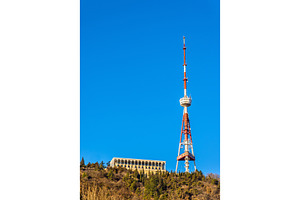 Tbilisi TV tower on Mount Mtatsminda, an Architecture Photo by Leonid Andronov