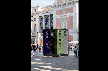 Madrid Museum Sign Mockup S012