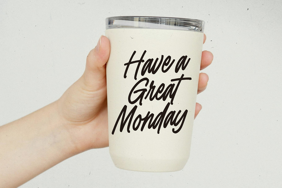 Reliable Wednesday, a Handwritten Font by Damarletter (Photo 2 of 5)