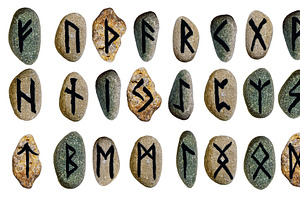 viking alphabet runes on stones