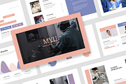 Myu : Medical Report Powerpoint, a Presentation Template by Punkl Camp (Thumbnail 1 of 16)