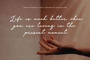 White Magnolia Handwritten Font, a Handwritten Font by RantautypeStudio (Thumbnail 2 of 15)