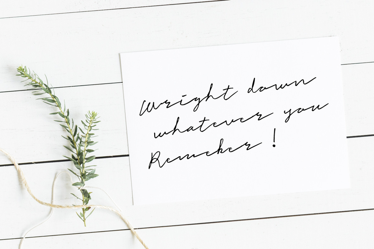 Cuassus | Script font preview 2