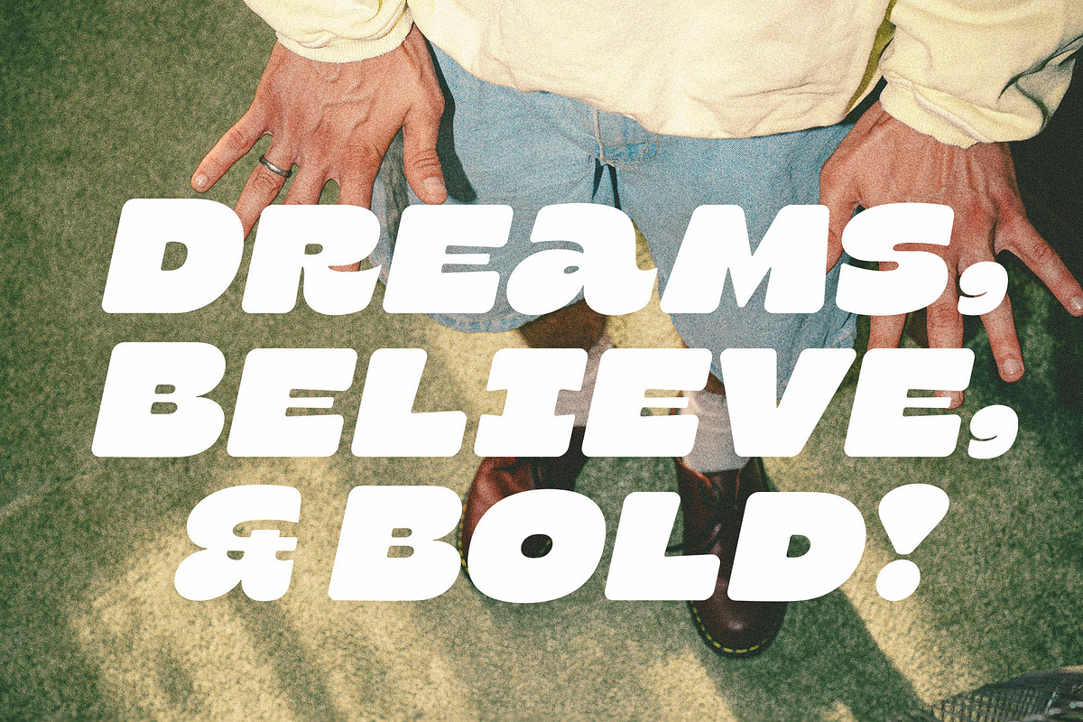 Twelve Voltz – Solid & Rounded Font, a Font by Four Lines Std. (Photo 3 of 10)
