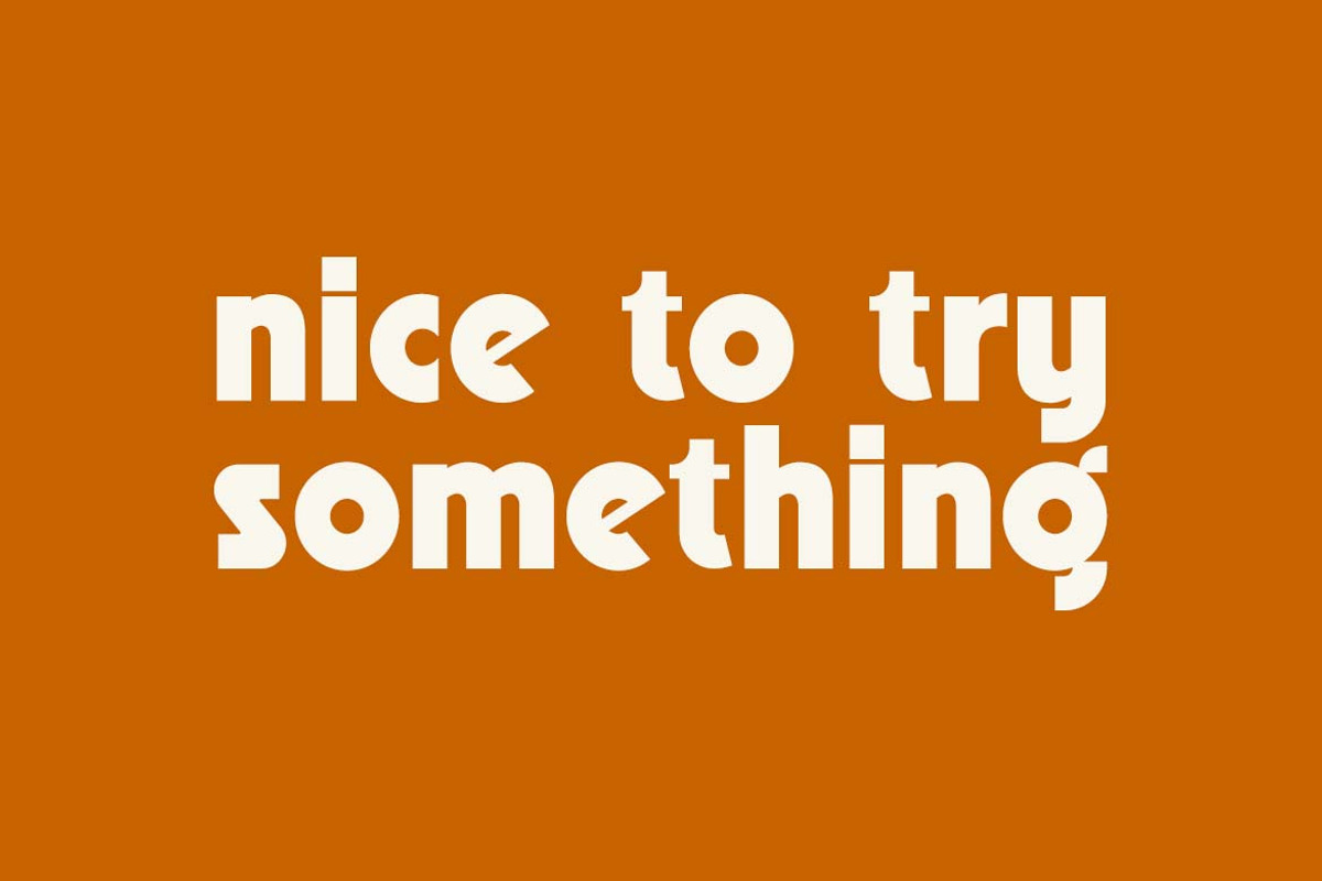 Dreamwave Sans Serif Vintage Font, a Sans Serif Font by UICreative (Photo 9 of 13)
