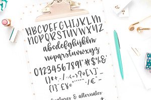 Missy Lou - A Hand Lettered Font