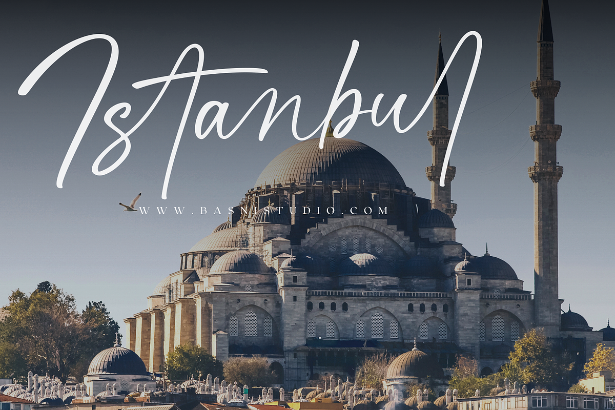 Simsatigan – Casual Handwritten Font, a Handwritten Font by Basnistudio (Photo 3 of 14)