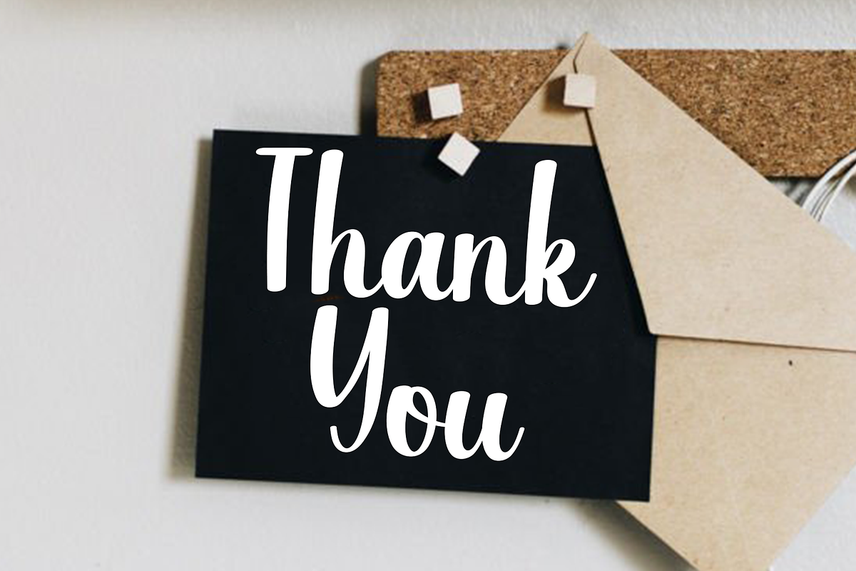 Wednesday Signature, a Handwritten Font by InermediaSTUDIO (Photo 7 of 8)