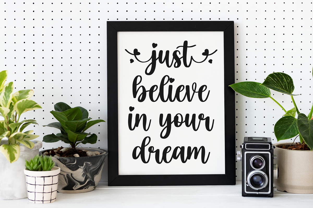 Eilysa Luise, a Script Font by Essentials Studio (Photo 5 of 11)