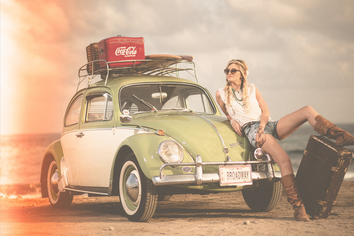 50 Light Leaks Presets for Ps and Lr, a Preset Add-On by ShinyPixel (Photo 5 of 12)