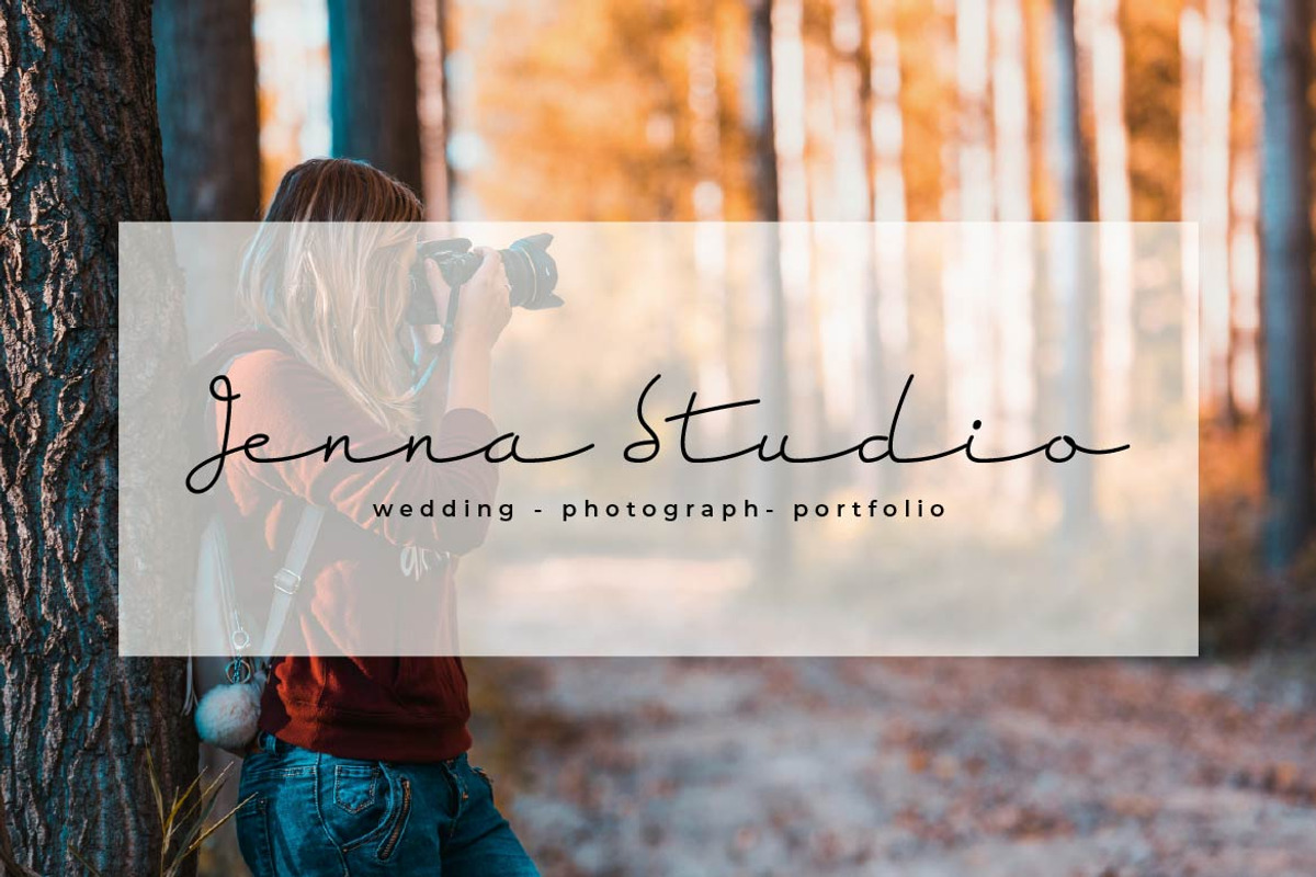 Emone Script Typeface, a Script Font by Artiveko (Photo 6 of 6)
