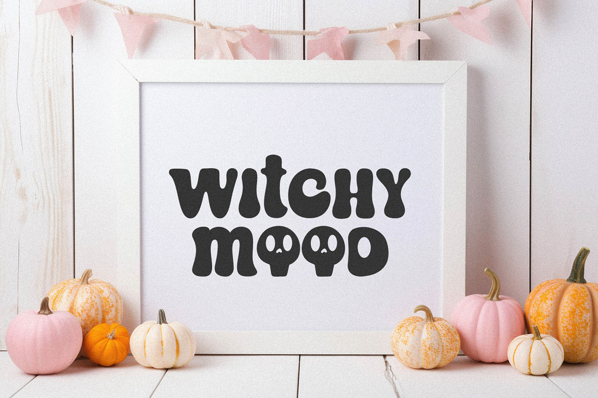 Cute&Spooky Groovy Halloween Font, a Script Font by BarcelonaShop (Photo 9 of 9)