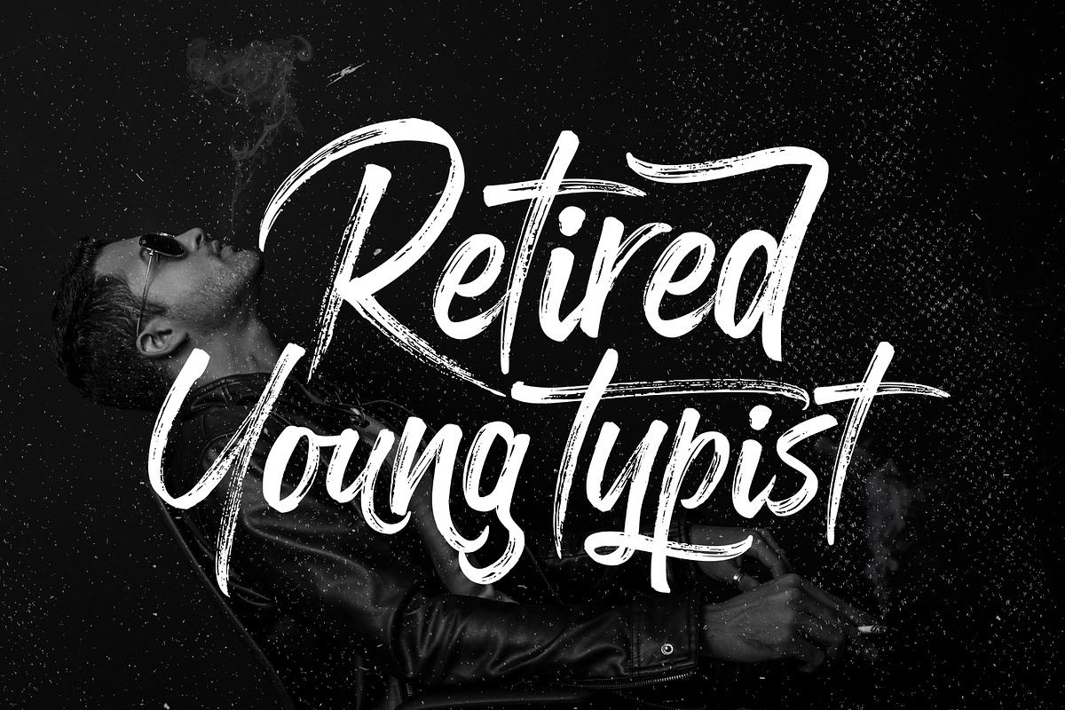 Rogthem Brush Font preview 7