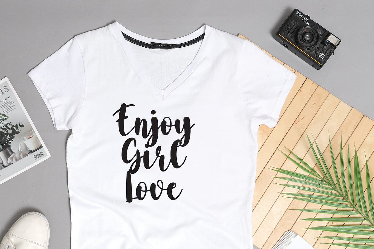 Grey | Script font, a Script Font by Scratchones (Photo 4 of 8)