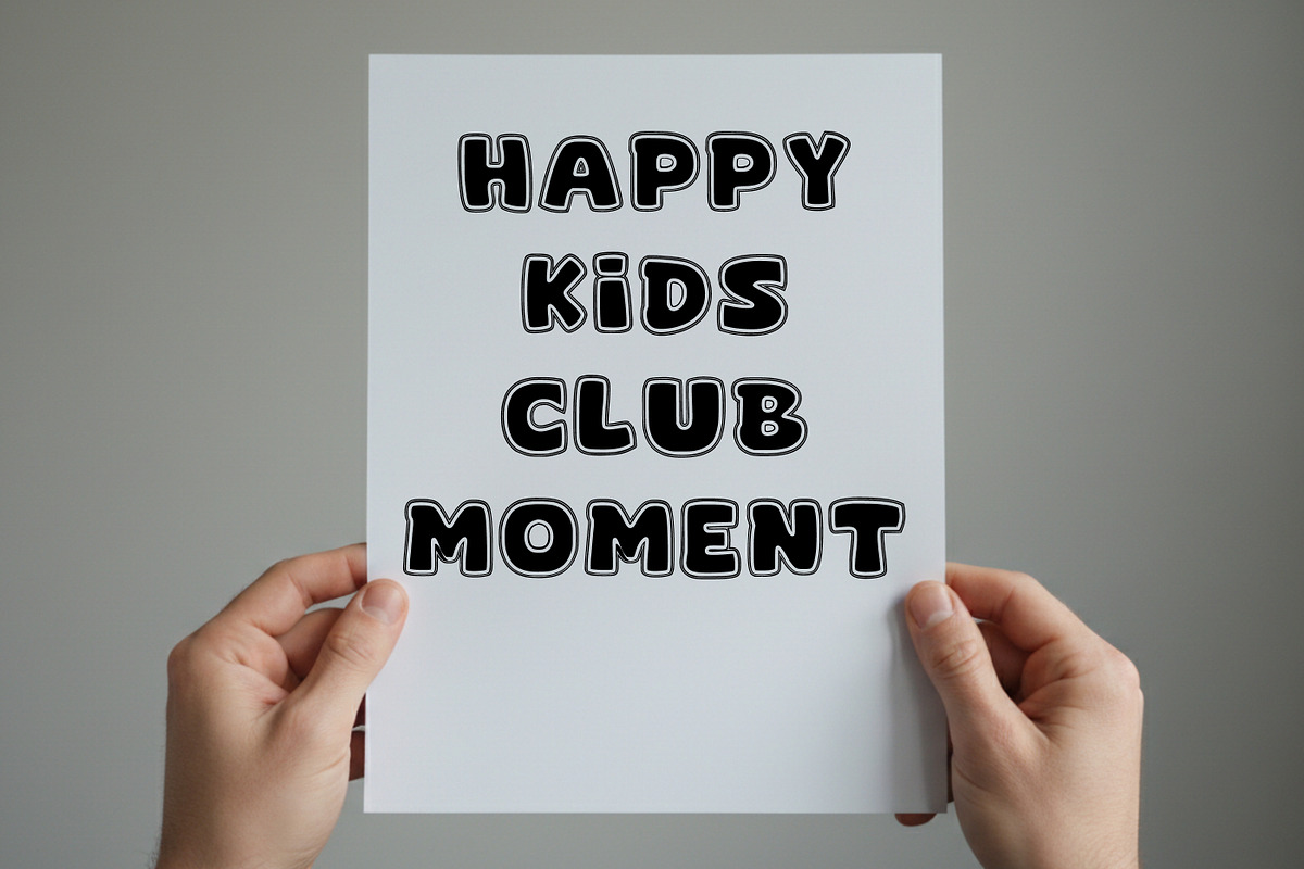 Kiddie Scribble, a Font by Limited.studio (Photo 4 of 6)