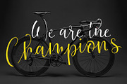Hunsleitta - Script Font, a Script Font by Maculinc Type (Thumbnail 14 of 18)