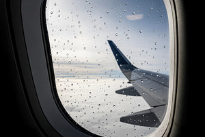 Rainy Flight, a Transportation Photo by rarrarorro
