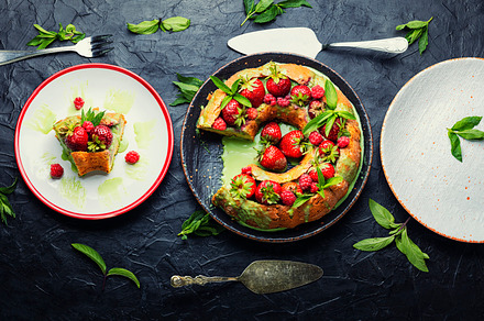 pie with summer berries, a Food & Drink Photo by MLunov MLunov