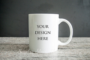 Simple mug mockup