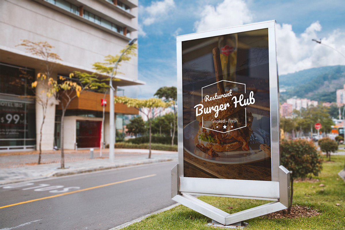 Over 70 Various Logos for Fast Food, a Branding & Logo Template by UX Monster (Photo 3 of 13)