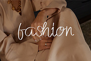 Rara - Display Font, a Script Font by Fourshape (Thumbnail 2 of 7)