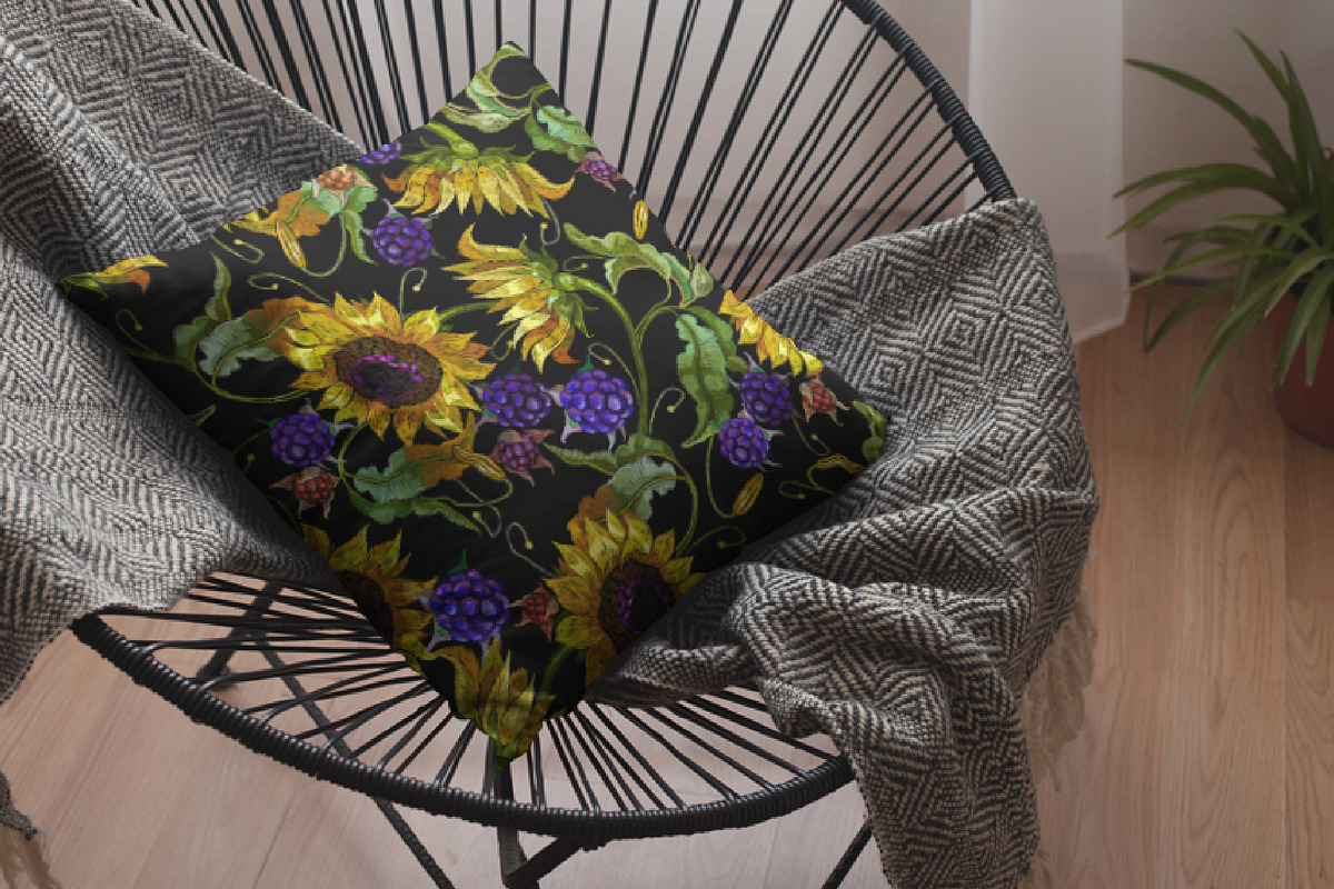 Sunflowers and meadow berries, a Pattern Graphic by Matrioshka (Photo 2 of 6)