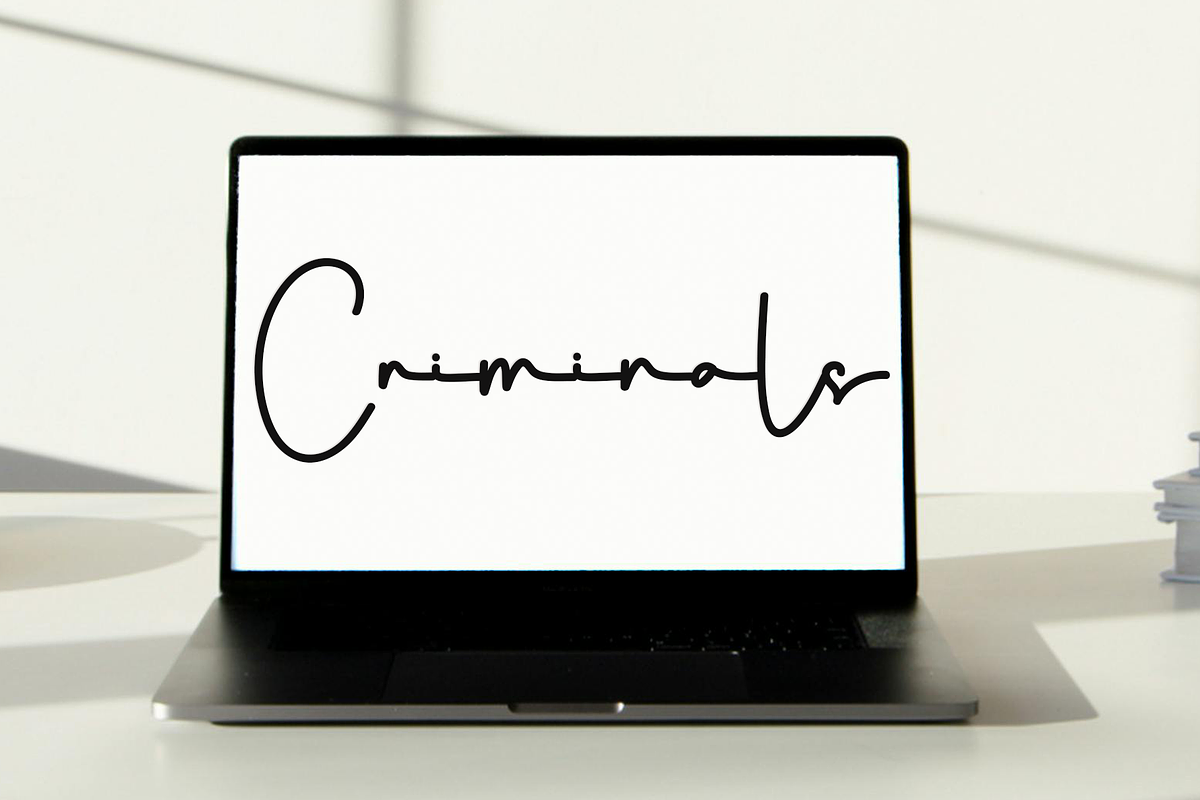 Thursday Signature, a Handwritten Font by FreshTypeINK (Photo 2 of 8)