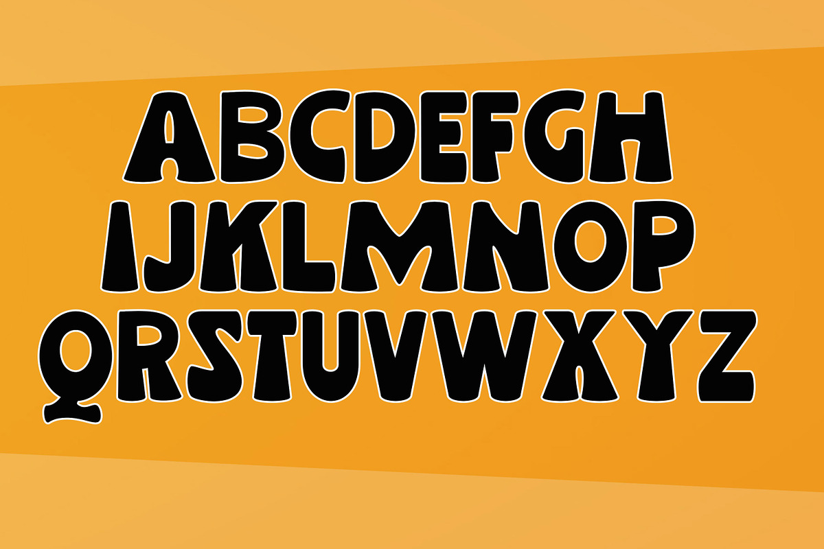 PHOEN, a Serif Font by Canden Meutuah (Photo 5 of 9)