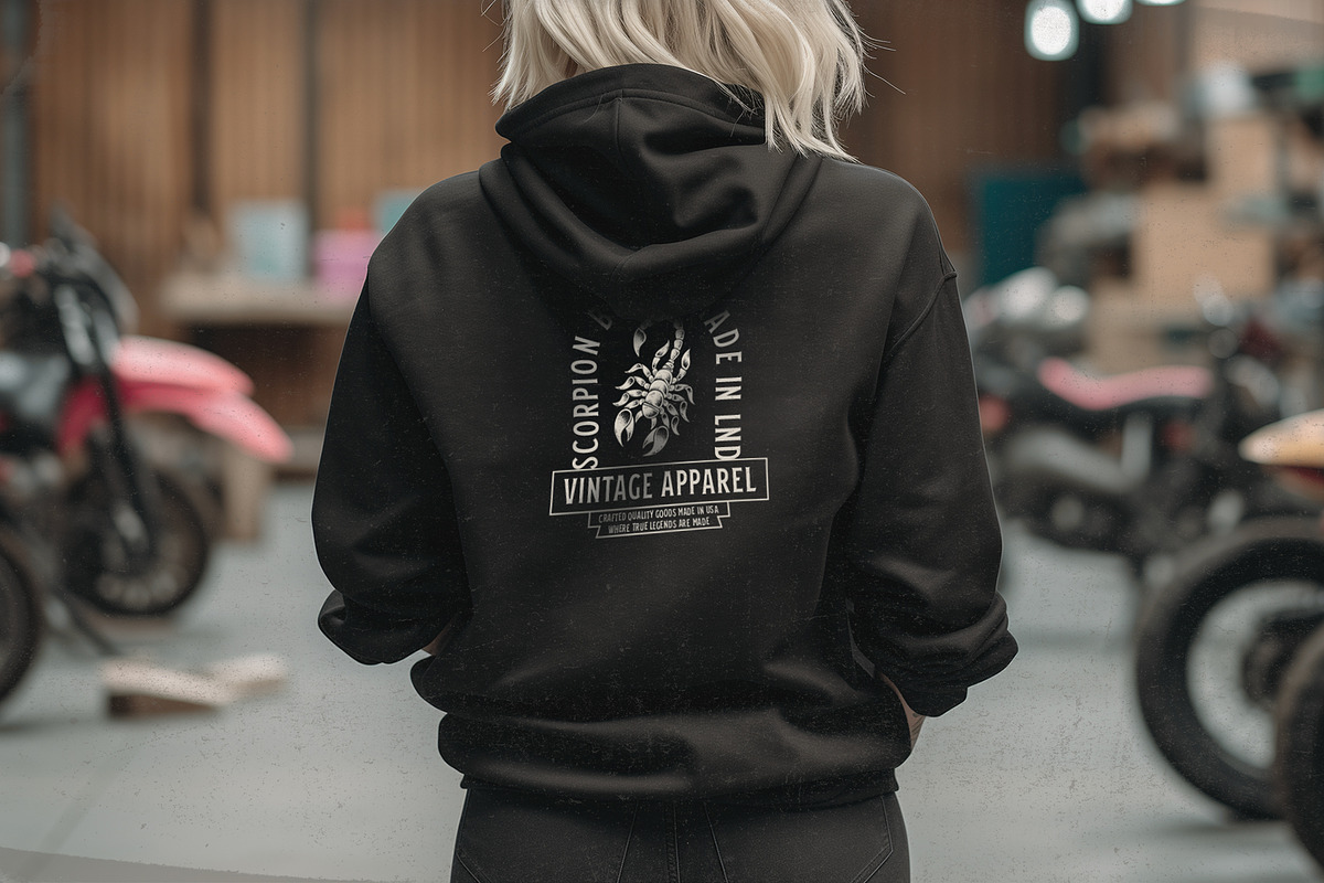 50 Apparel Logo Designs, a Branding & Logo Template by Davide Bassu (Photo 14 of 22)
