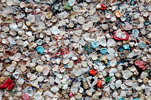 wall covered with colorful chewing gums, a Photo by Nito