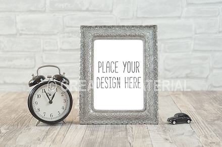 Frame Mockup | Alarm Clock | Car | 3